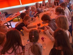 Andrzejki w klasach 1b i 1c